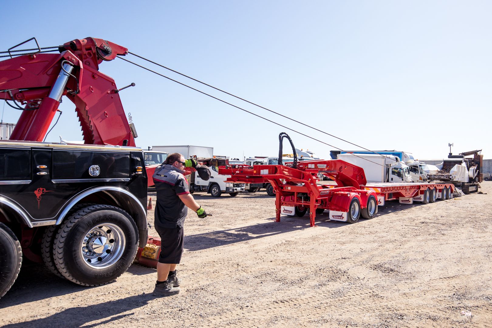 wemyss loading grinder onto trailer