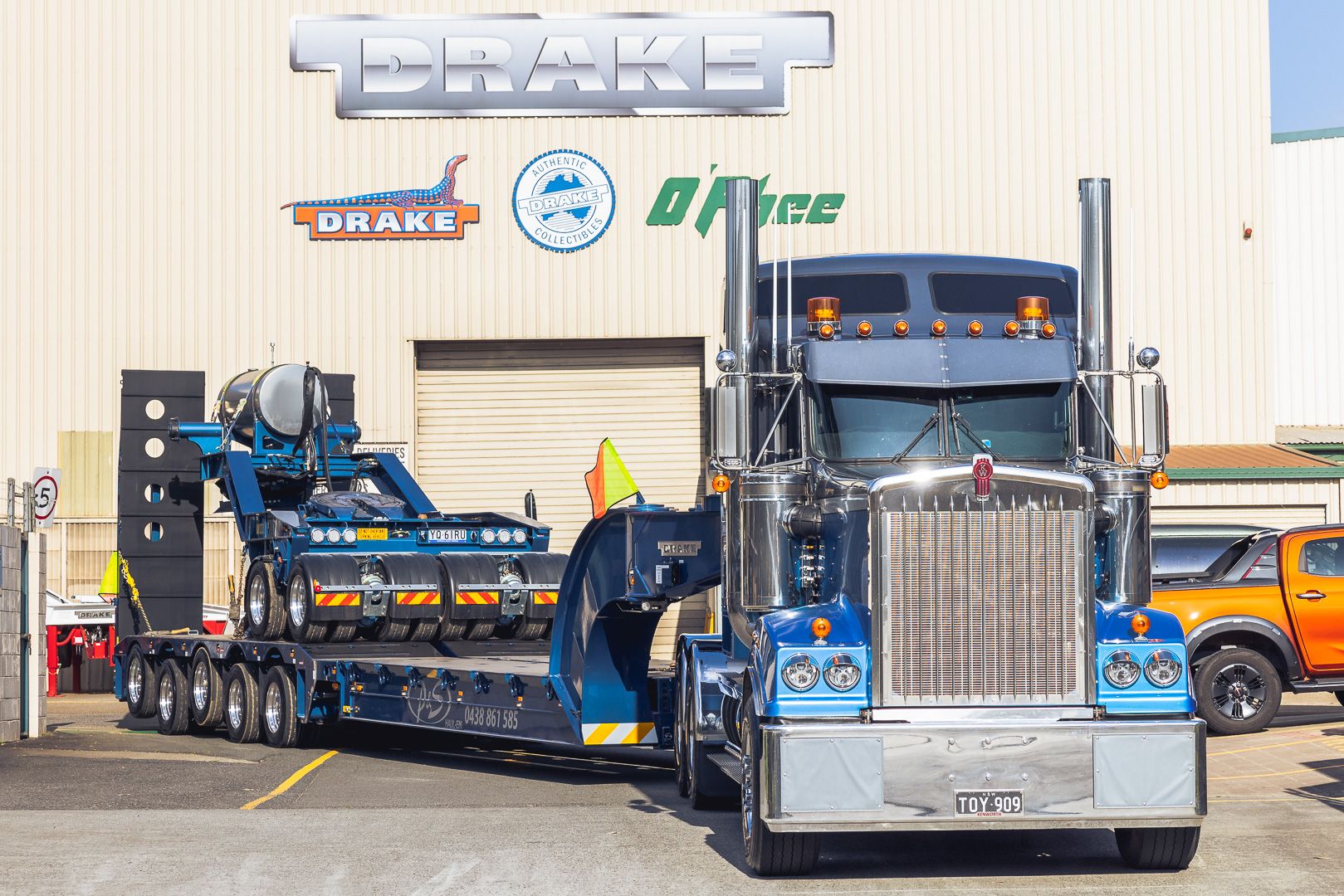 Drake Group Image 0.667078443484