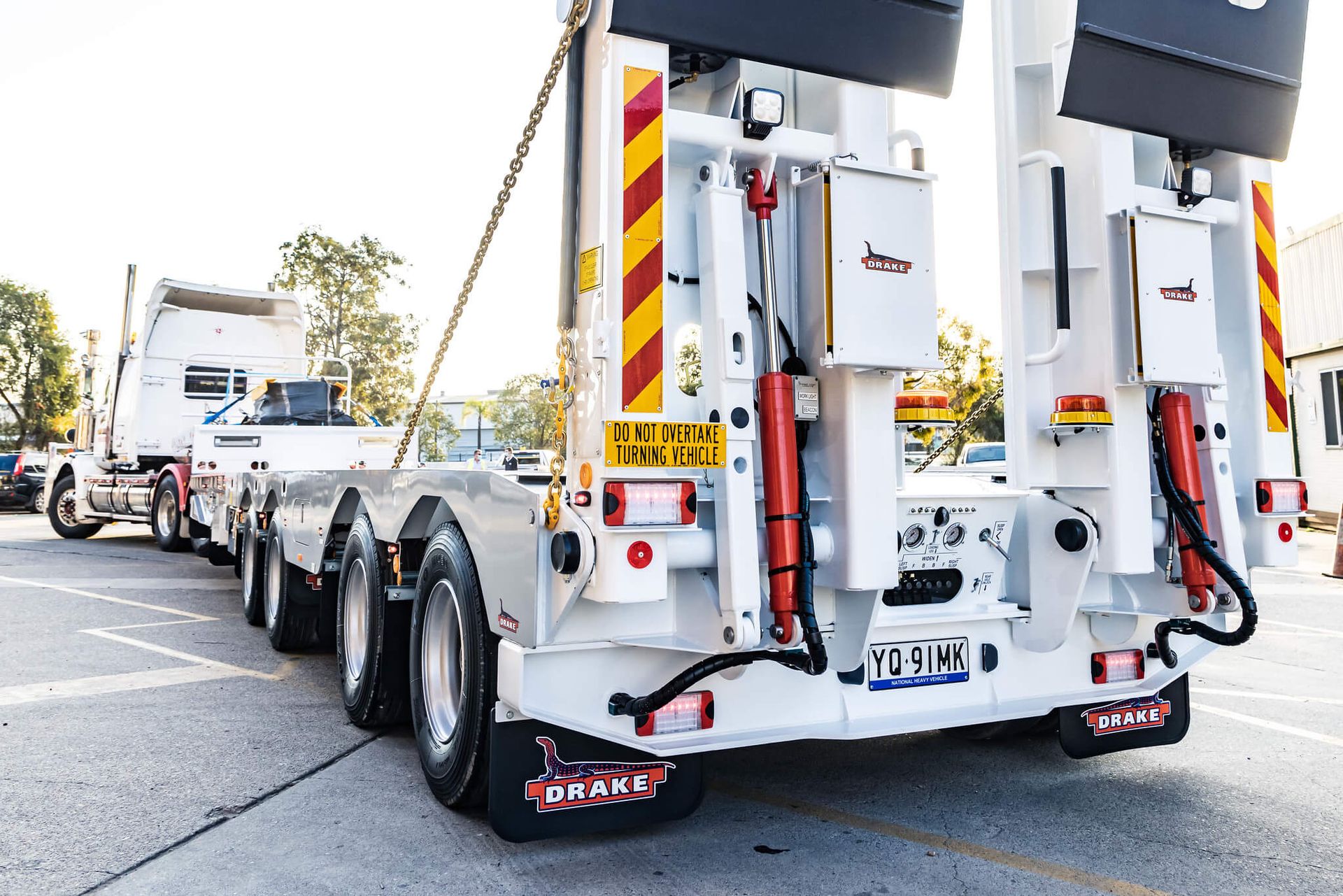 Tom's Towing Deck Widener Trailer delivery - view from back