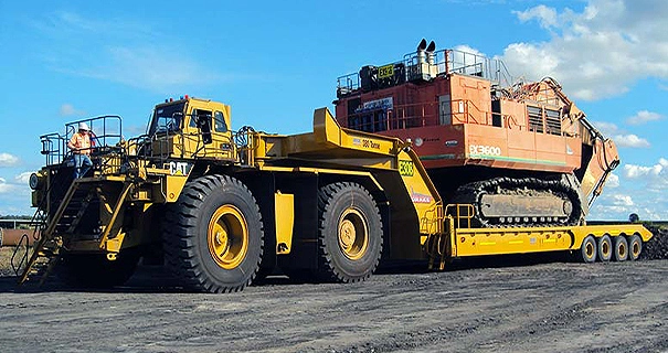 MINE SITE LOW LOADER