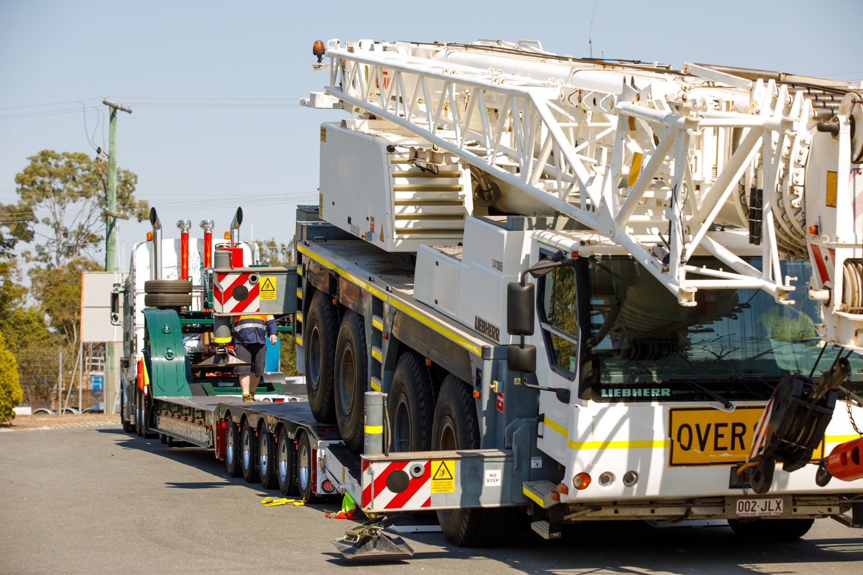 Membrey trailer fully loaded 