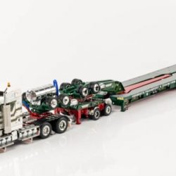 DRAKE TRAILERS UNVEILS MEMBREY REPLICA T909 AT MELBOURNE TRUCK SHOW