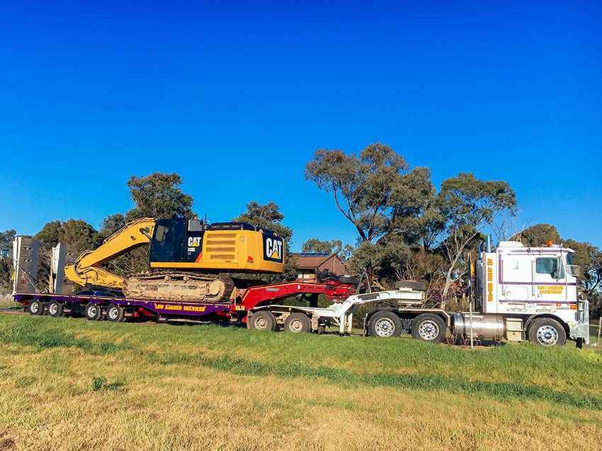 Low Loader Services Drake Quad Deck Widener