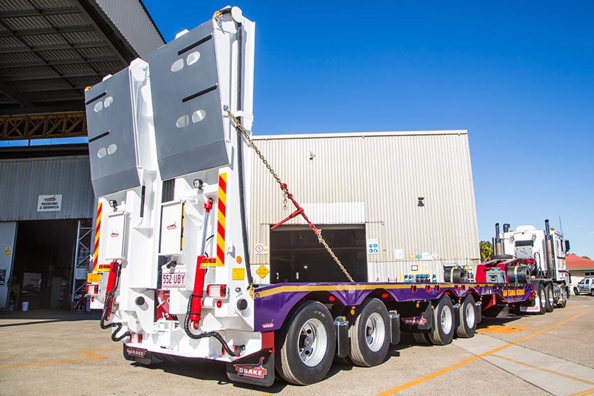 Low Loader Services Drake Quad Deck Widener